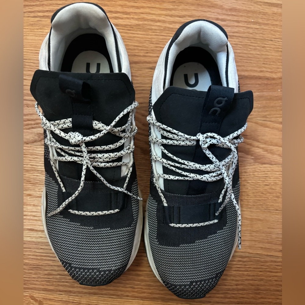 On Cloudnova sneakers